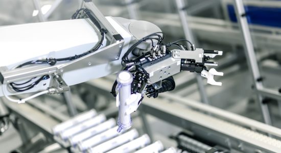 roboter-geführte Filter Produktionsanlage